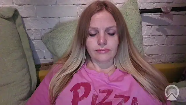 Angel girllovemy online show from March 4, 6:48 pm