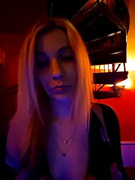 wildlia online show from September 17, 11:40 pm