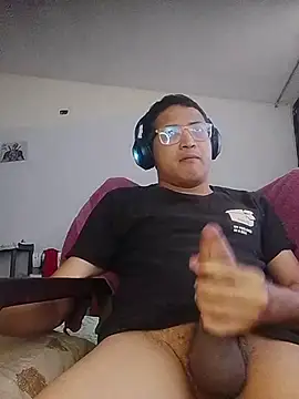 Mghty-cockl88 online show from February 17, 2:36 pm