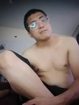 Mghty-cockl88 online show from April 13, 11:25 am