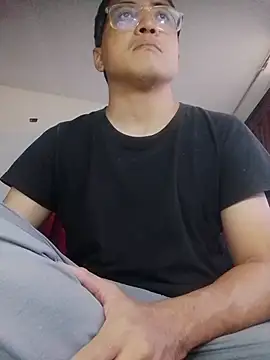 Mghty-cockl88 online show from April 2, 1:40 pm