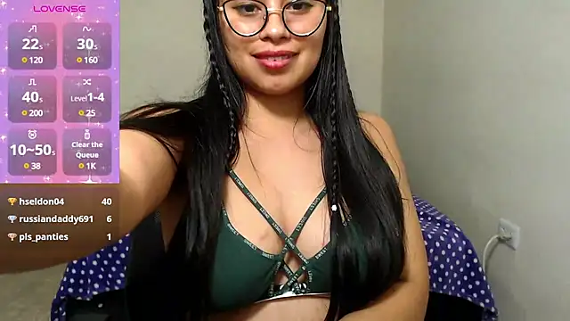 charlotte moineau online show from December 21, 1:58 am