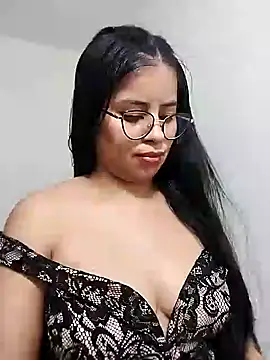 charlotte moineau online show from January 22, 1:31 am