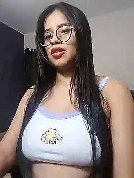 charlotte moineau online show from December 16, 10:24 pm