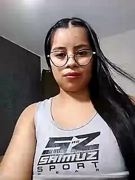 charlotte moineau online show from December 18, 1:05 am