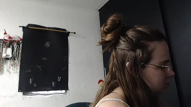 HellenMiyer1111 online show from December 16, 8:02 pm