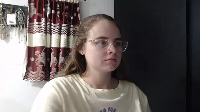 HellenMiyer1111 online show from November 17, 6:12 pm