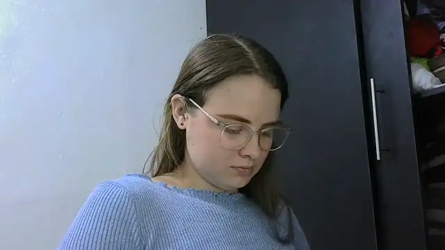 HellenMiyer1111 online show from March 12, 4:55 pm