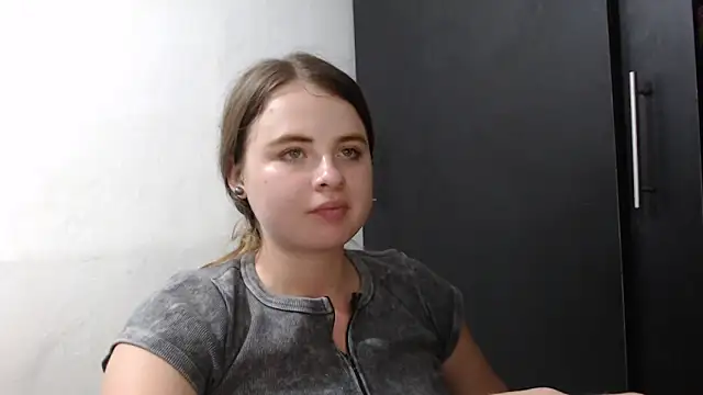 HellenMiyer1111 online show from March 3, 7:43 pm