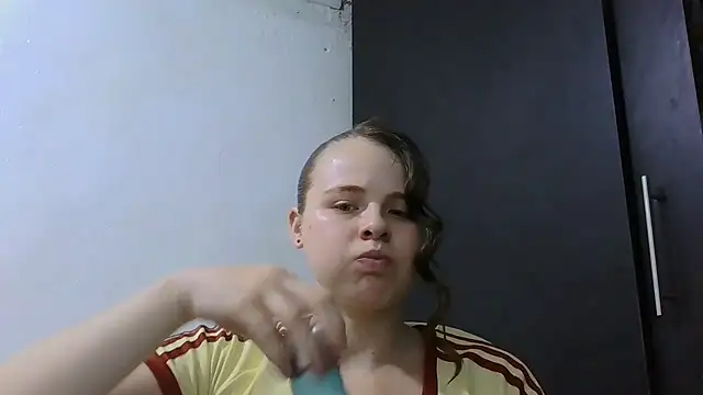 HellenMiyer1111 online show from March 26, 3:10 pm