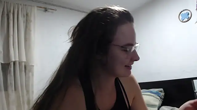 Snapshot of HellenMiyer1111 chatting on September 29, 5:51 pm HellenMiyer1111 online show from September 29, 5:51 pm