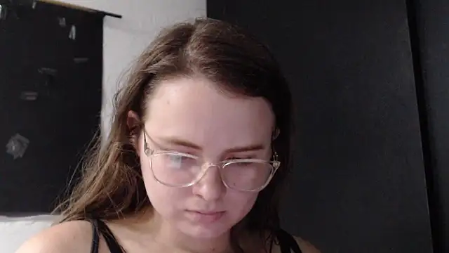 HellenMiyer1111 online show from December 1, 7:15 pm