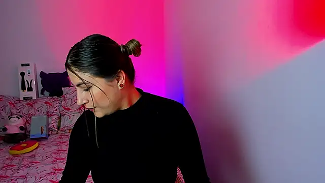 amelie collins online show from March 6, 7:54 pm