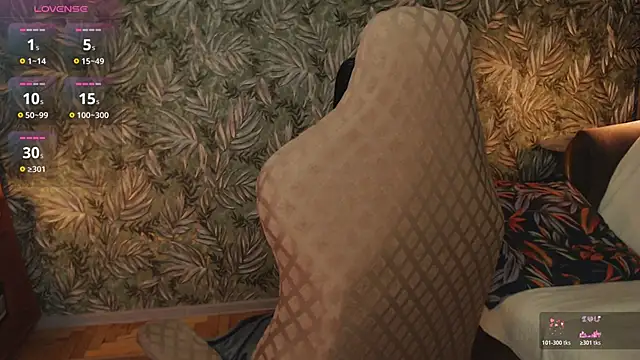 Snapshot of moi_sofi chatting on February 16, 6:50 pm moi sofi online show from February 16, 6:50 pm