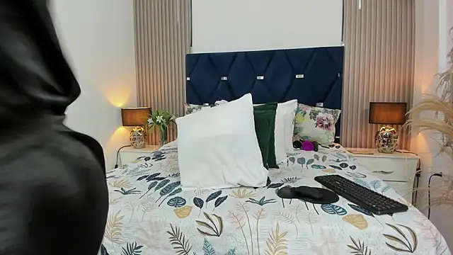 Snapshot of gabytyara2 chatting on June 12, 4:05 pm gabytyara2 online show from June 12, 4:05 pm