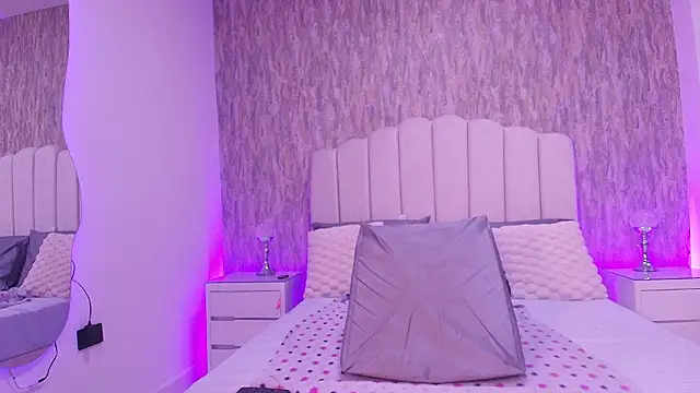 raven lilith  online show from February 28, 3:17 am