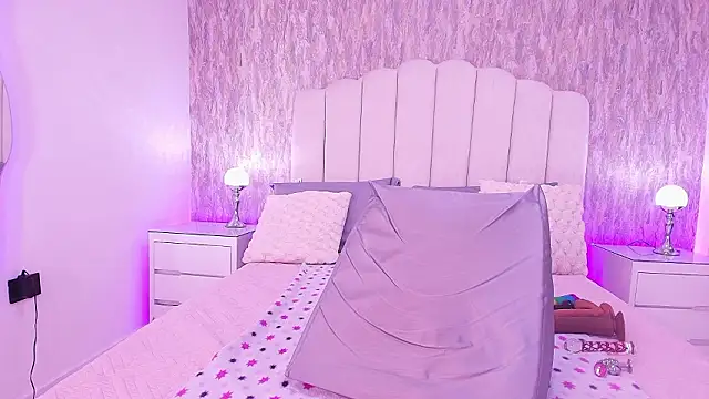 raven lilith  online show from February 10, 3:16 am