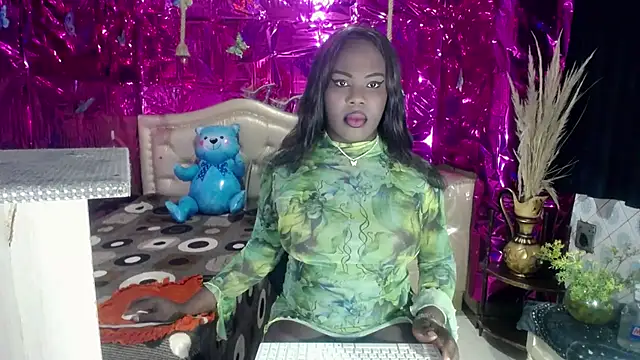 Snapshot of CatrinaGill chatting on January 5, 7:06 pm CatrinaGill online show from January 5, 7:06 pm