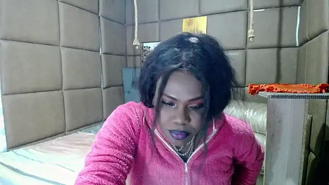 CatrinaGill online show from November 11, 1:00 am