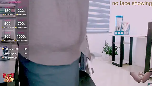 Shyn   online show from November 20, 5:41 am