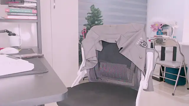 Shyn   online show from January 7, 3:17 pm