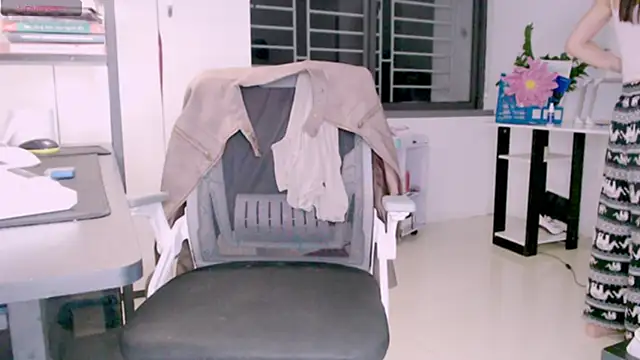 Shyn   online show from November 10, 4:45 pm