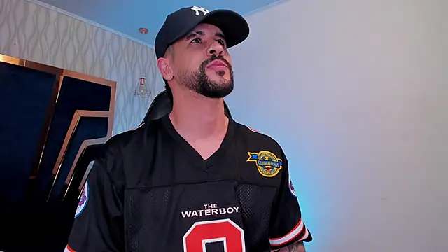 Petesevans online show from December 22, 11:27 pm