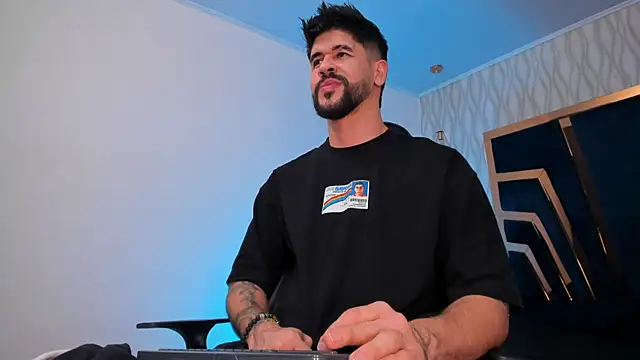 Petesevans online show from January 10, 11:33 pm