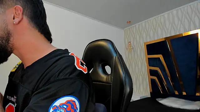 Petesevans online show from September 10, 11:26 pm