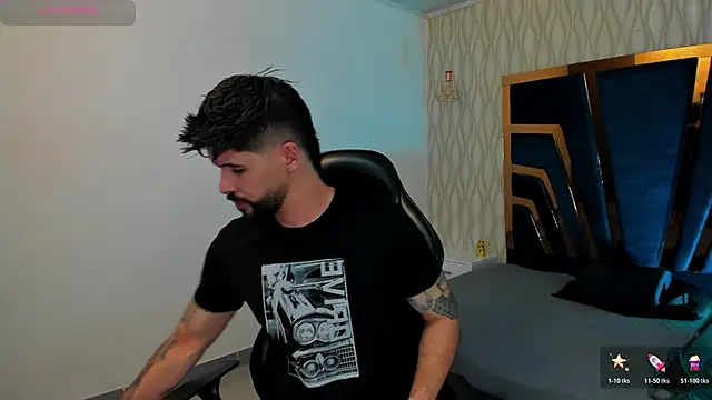 Snapshot of Petesevans chatting on November 19, 11:16 pm Petesevans online show from November 19, 11:16 pm