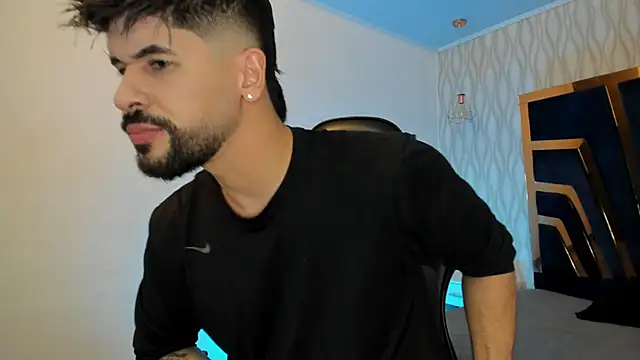 Snapshot of Petesevans chatting on November 27, 11:16 pm Petesevans online show from November 27, 11:16 pm