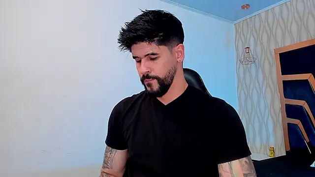 Petesevans online show from February 4, 11:22 pm