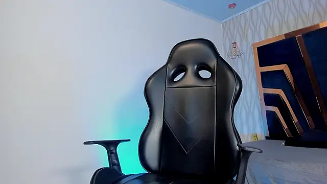 Petesevans online show from March 6, 11:22 pm