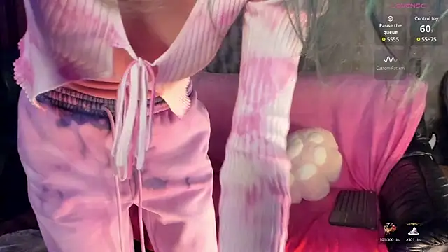 Snapshot of Milena_joline chatting on February 8, 6:22 pm Milena joline online show from February 8, 6:22 pm