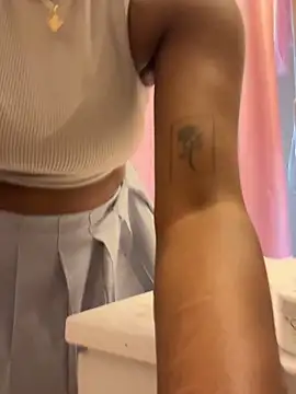 mochamimi online show from April 15, 7:58 pm