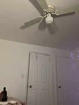 mochamimi online show from April 12, 3:21 am