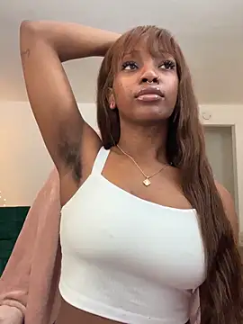 Snapshot of mochamimi chatting on December 4, 5:06 am mochamimi online show from December 4, 5:06 am