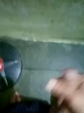 Snapshot of squirt_and_sex chatting on December 28, 6:39 am squirt and sex online show from December 28, 6:39 am