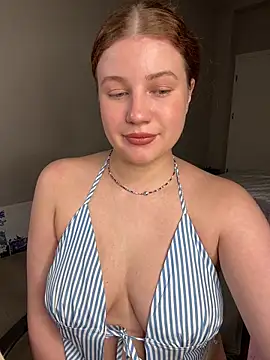 likaxxx online show from March 24, 7:14 pm