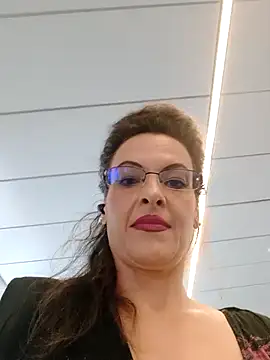 RebeccaNoble online show from May 23, 12:37 pm