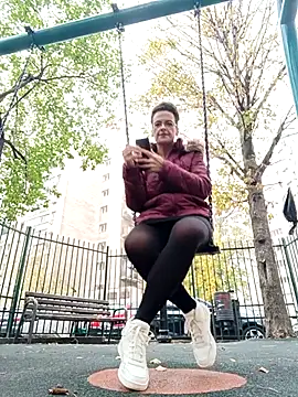 RebeccaNoble online show from November 15, 1:48 pm