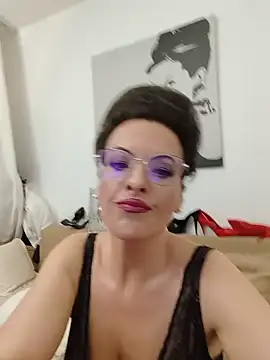 Snapshot of RebeccaNoble chatting on July 1, 6:41 pm RebeccaNoble online show from July 1, 6:41 pm