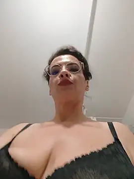 Snapshot of RebeccaNoble chatting on June 25, 7:41 pm RebeccaNoble online show from June 25, 7:41 pm