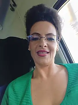 Snapshot of RebeccaNoble chatting on July 5, 4:19 am RebeccaNoble online show from July 5, 4:19 am