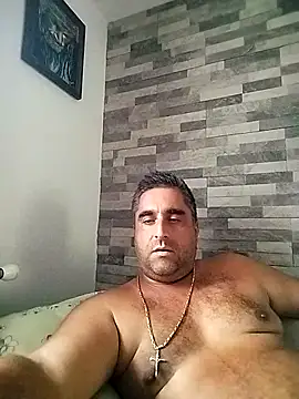 ADRIAN ADI40 online show from September 11, 9:53 am