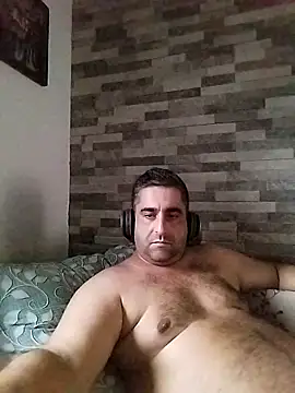 ADRIAN ADI40 online show from January 7, 9:47 am