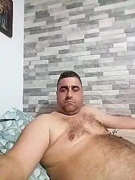 ADRIAN ADI40 online show from February 27, 3:51 am