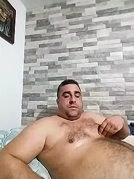 ADRIAN ADI40 online show from March 3, 6:04 pm