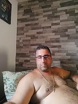Snapshot of ADRIAN_ADI40 chatting on June 4, 1:16 pm ADRIAN ADI40 online show from June 4, 1:16 pm