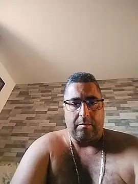 Snapshot of ADRIAN_ADI40 chatting on May 26, 1:09 pm ADRIAN ADI40 online show from May 26, 1:09 pm